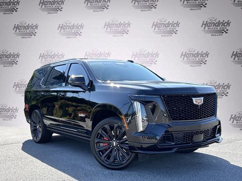 Used 2025 Cadillac Escalade V AWD/4WD image 2
