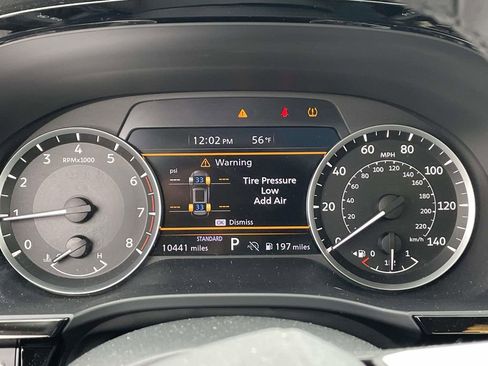 Used 2025 INFINITI QX60 Pure image 26