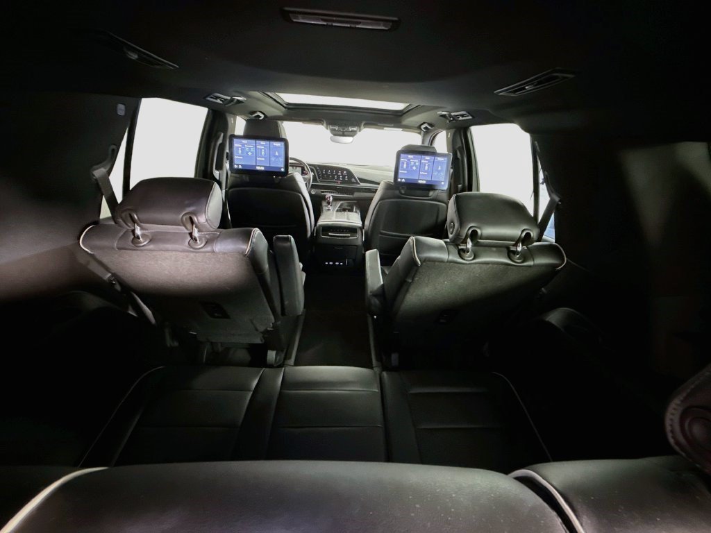 Used 2021 Cadillac Escalade Sport w/ Driver Assist Tech Package AWD/4WD image 48