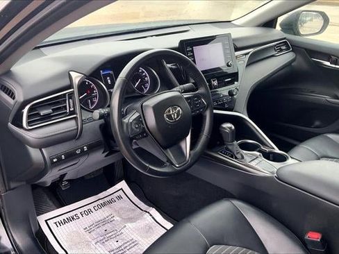 Used 2024 Toyota Camry SE image 14