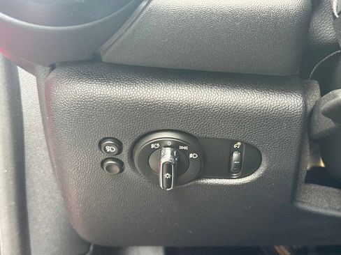 Used 2024 MINI Cooper S FWD image 40