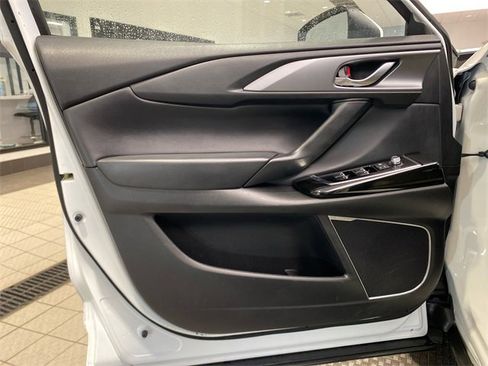 Used 2022 MAZDA CX-9 Touring Plus image 13