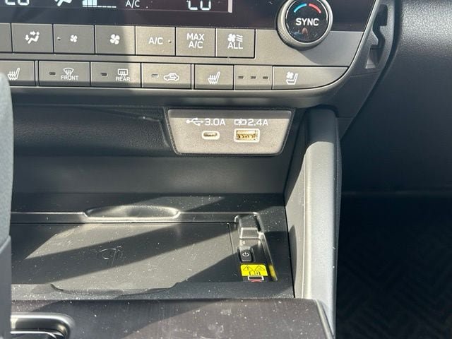 New 2026 Subaru Outback Touring AWD/4WD image 16