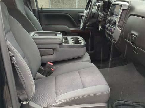 Used 2019 GMC Sierra 1500 SLE w/ SLE Value Package AWD/4WD image 28
