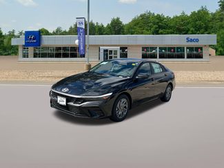 New 2026 Hyundai Elantra Hybrid FWD video 2
