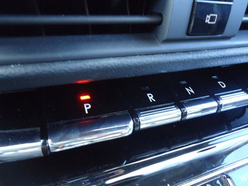 Used 2022 Lincoln Corsair AWD w/ Equipment Group 101A image 20