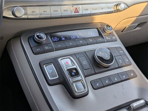 Certified 2022 Hyundai Palisade Limited image 12