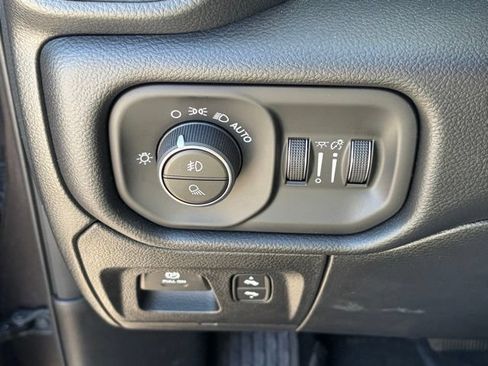 New 2026 RAM 1500 Big Horn AWD/4WD image 25