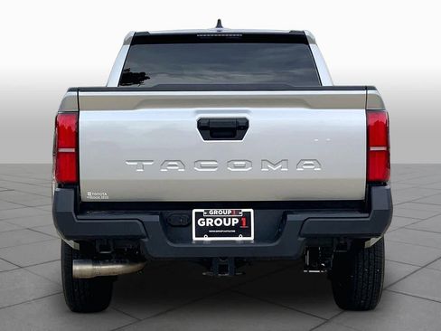 Used 2025 Toyota Tacoma SR RWD image 5