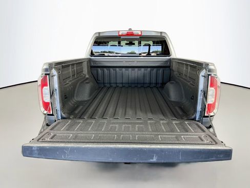 Used 2022 GMC Canyon AT4 w/ Trailering Package AWD/4WD image 10