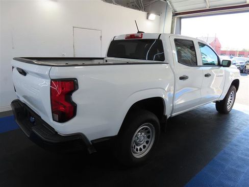 Used 2023 Chevrolet Colorado W/T image 12