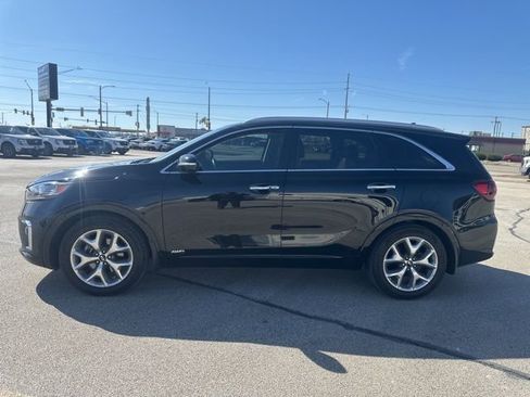 Used 2020 Kia Sorento SX image 3