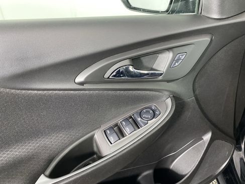 Used 2025 Chevrolet Malibu LT image 14