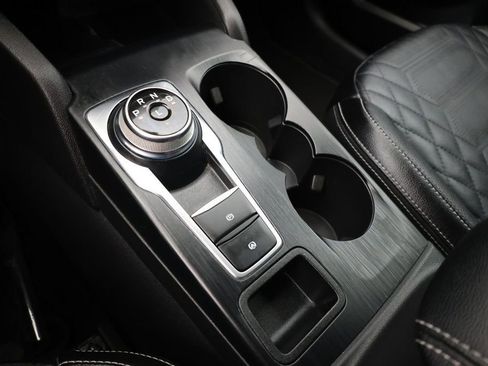 Used 2023 Ford Escape Platinum w/ Premium Technology Package image 15