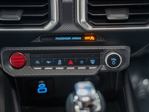 Certified 2025 Ford Mustang Premium image 27