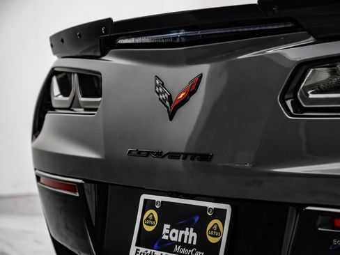 Used 2016 Chevrolet Corvette Z06 w/ 2LZ Preferred Equipment Group image 39