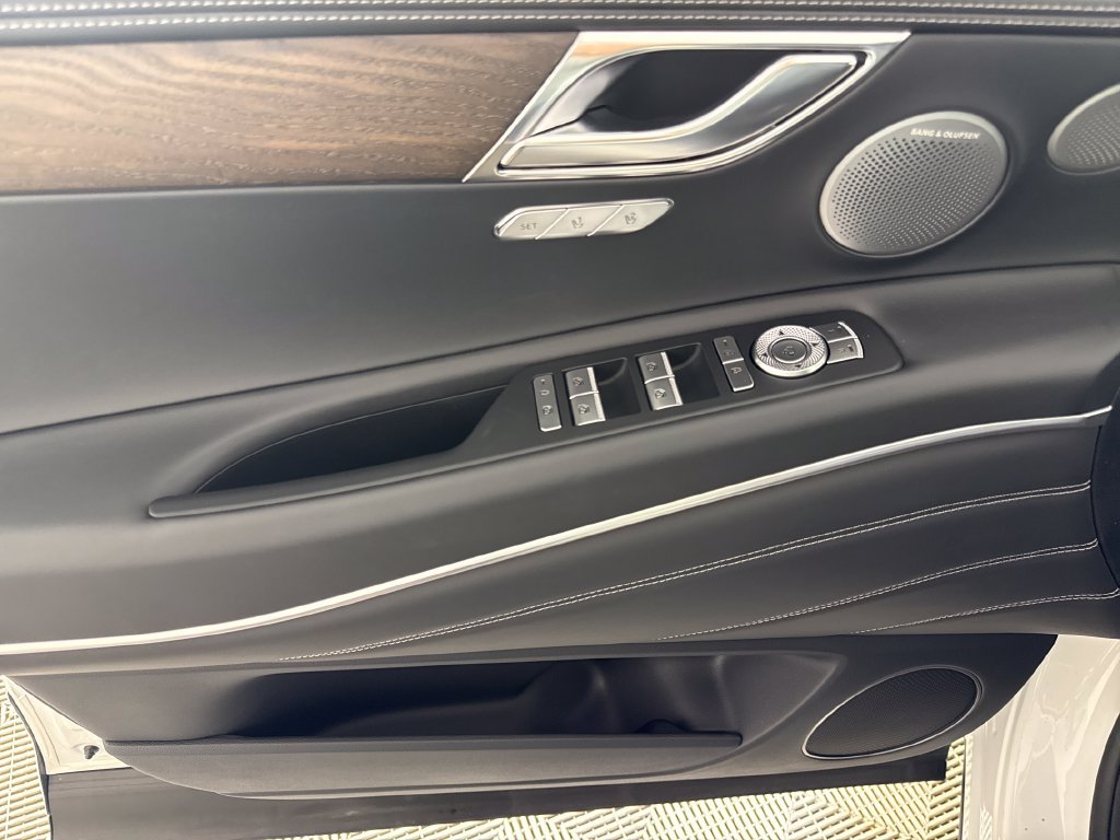 New 2026 Genesis GV80 3.5T Prestige AWD/4WD image 11