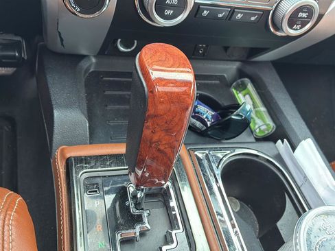 Used 2015 Toyota Tundra 1794 Edition image 18