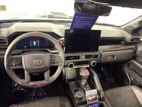 Used 2025 Toyota Tacoma TRD Pro image 26
