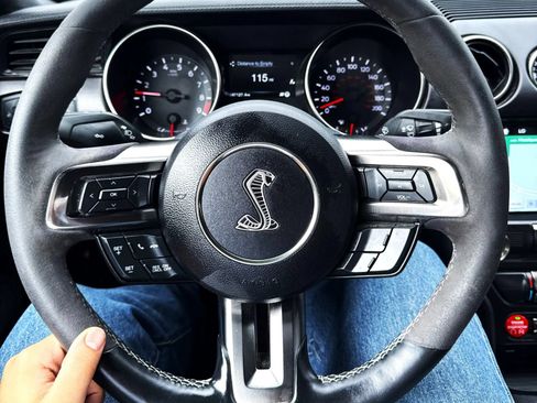 Used 2017 Ford Mustang Shelby GT350 w/ Electronics Package RWD image 19