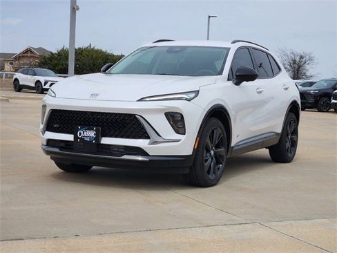 New 2025 Buick Envision Sport Touring image 3