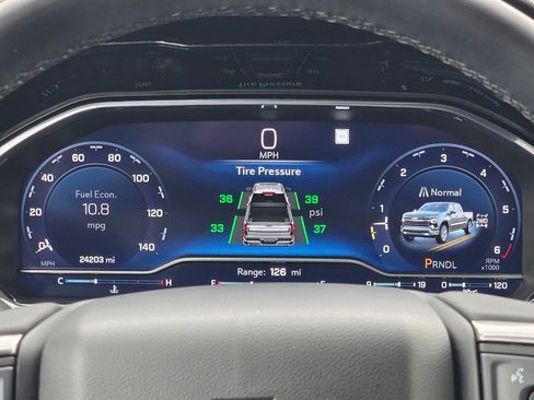 Used 2023 Chevrolet Silverado 1500 LT image 20