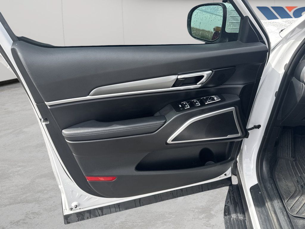 Used 2021 Kia Telluride S AWD/4WD image 9