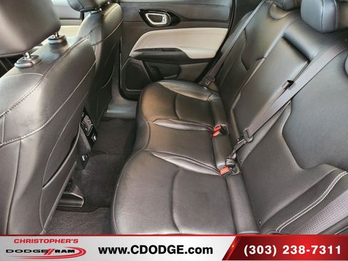 Used 2025 Jeep Compass Limited AWD/4WD image 21
