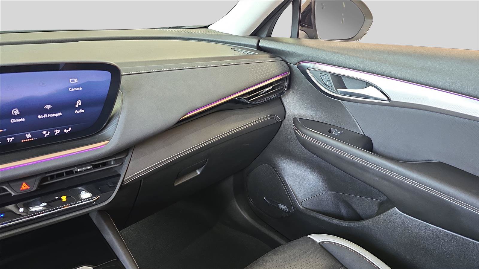 Used 2025 Buick Envision Sport Touring AWD/4WD image 24
