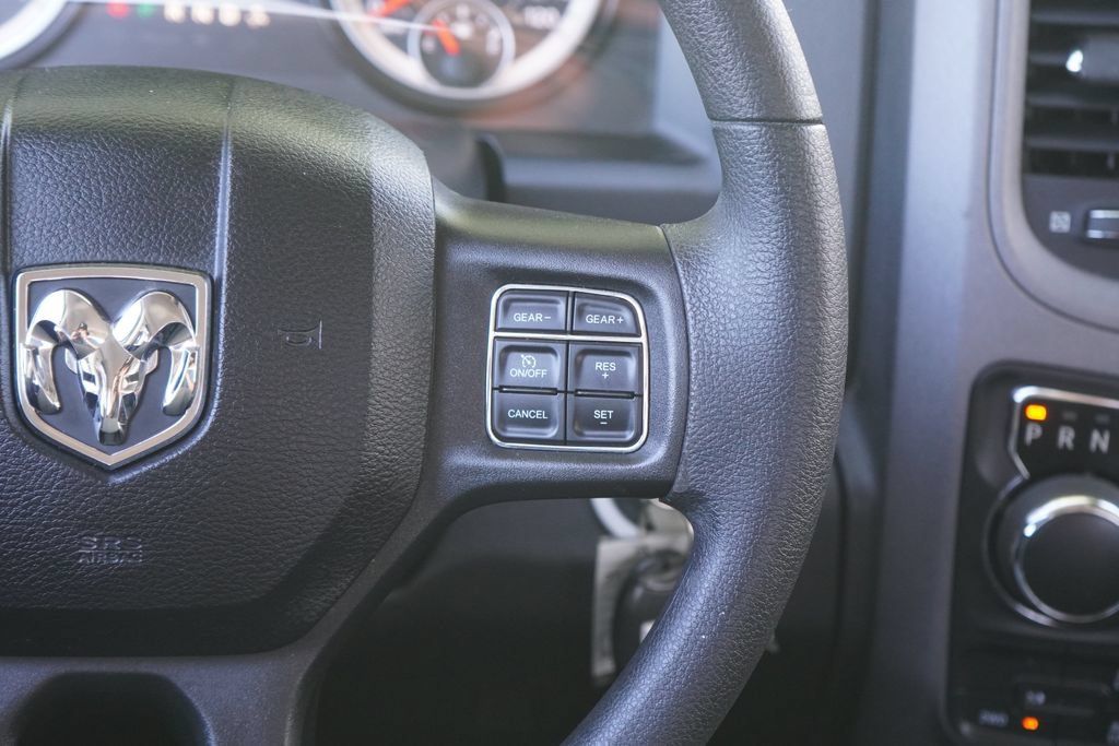 Used 2018 RAM 1500 Express w/ Express Value Package AWD/4WD image 16