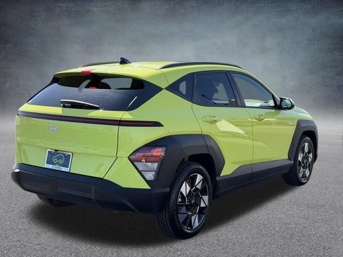 Used 2024 Hyundai Kona SEL FWD image 3