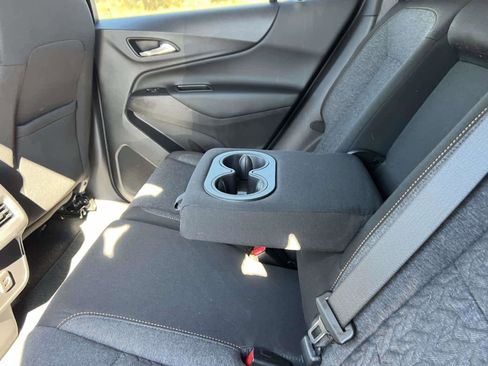 Used 2023 Chevrolet Equinox LT image 15