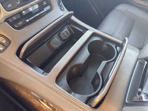 Used 2016 GMC Yukon XL Denali w/ Open Road Package image 27