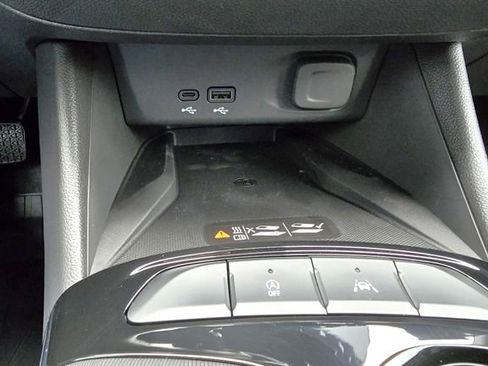 New 2026 Buick Envista Sport Touring w/ Convenience I Package FWD image 29
