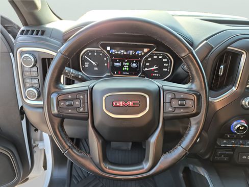 Used 2020 GMC Sierra 1500 AT4 w/ AT4 Premium Package AWD/4WD image 26