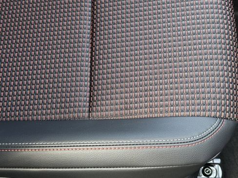 New 2025 Nissan Kicks SR image 23