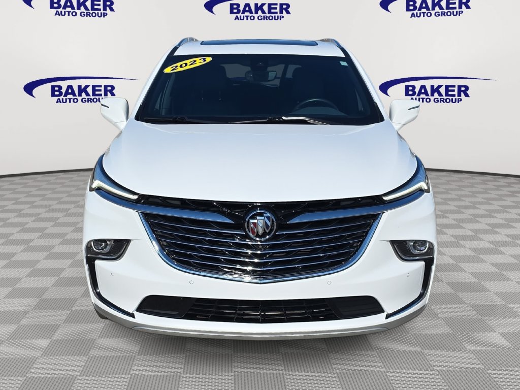 Used 2023 Buick Enclave Essence w/ Experience Buick Package AWD/4WD image 2