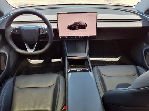 Used 2025 Tesla Model 3 Long Range RWD image 18