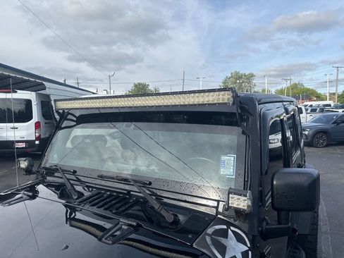 Used 2014 Jeep Wrangler Unlimited Sport w/ Quick Order Package 24S AWD/4WD image 40