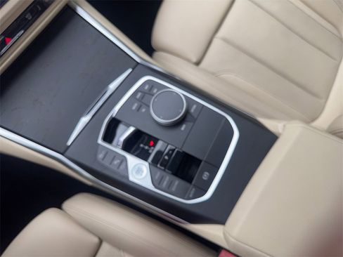 Used 2023 BMW 330i Sedan w/ Driving Assistance Package image 68