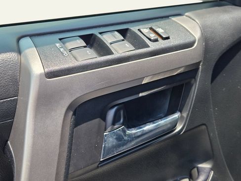 Used 2025 Toyota Camry SE w/ Convenience Package FWD image 37