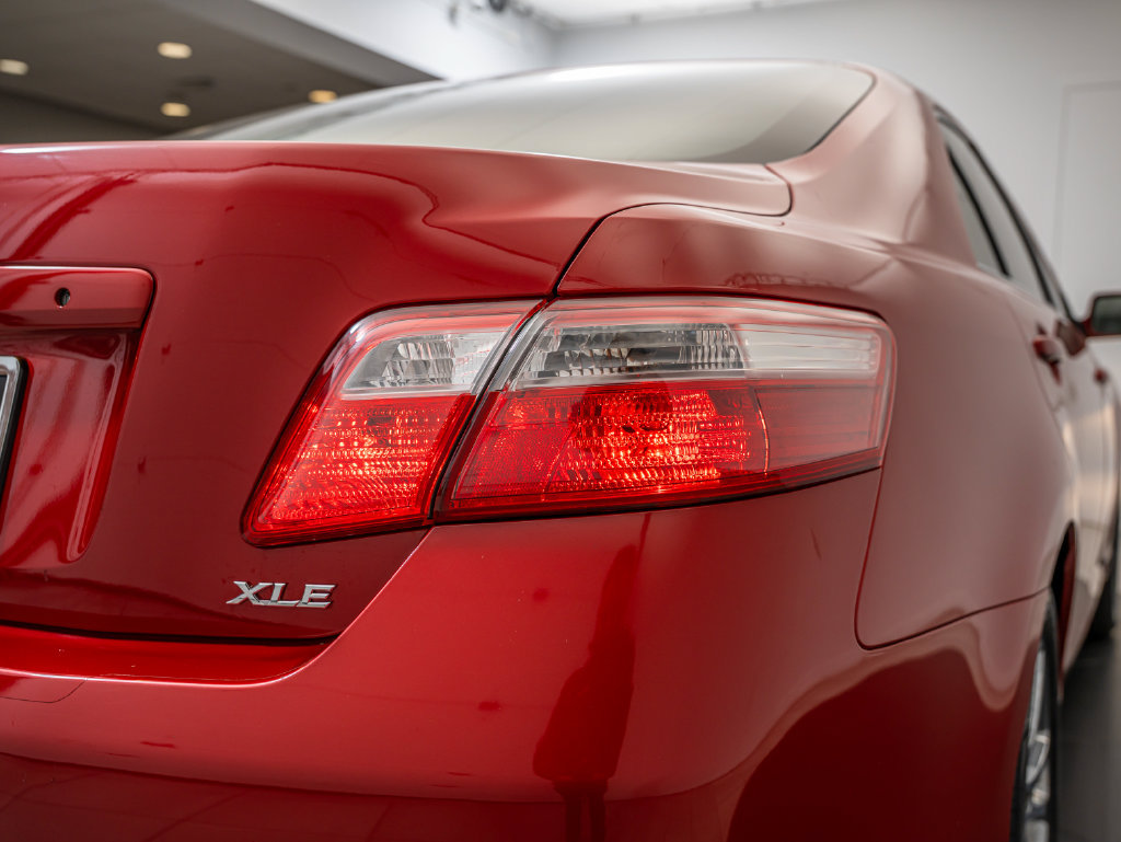 Used 2007 Toyota Camry XLE FWD image 14