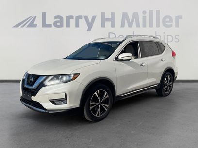 Used 2018 Nissan Rogue SL