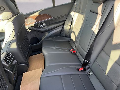 New 2026 Mercedes-Benz GLE 350 4MATIC image 8