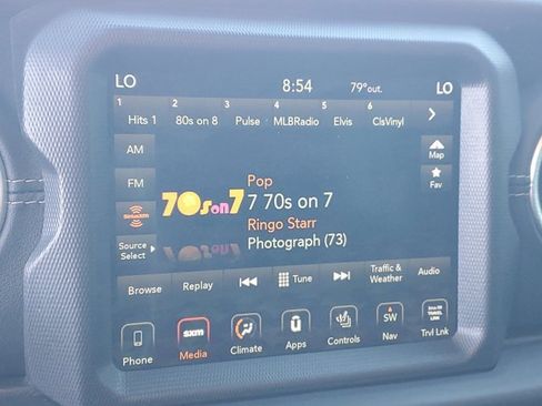 Used 2020 Jeep Gladiator Overland image 26