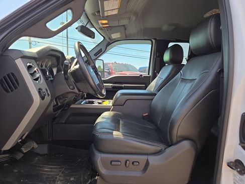 Used 2016 Ford F250 Lariat w/ Lariat Interior Package AWD/4WD image 10