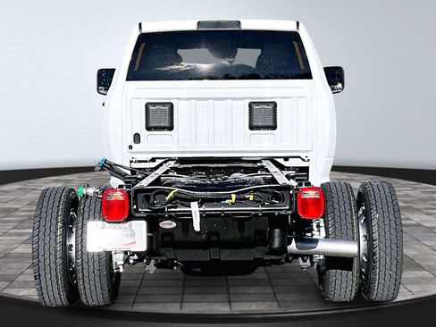 New 2026 RAM 5500 Tradesman w/ Chrome Appearance Group AWD/4WD image 4