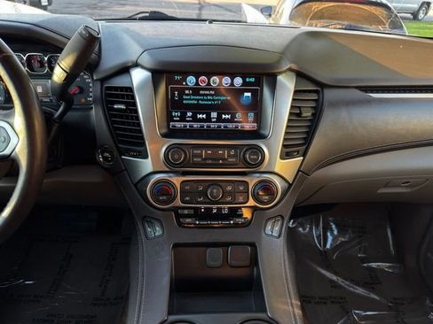 Used 2019 Chevrolet Suburban LT AWD/4WD image 2