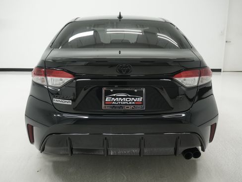 Used 2023 Toyota Corolla SE FWD image 5