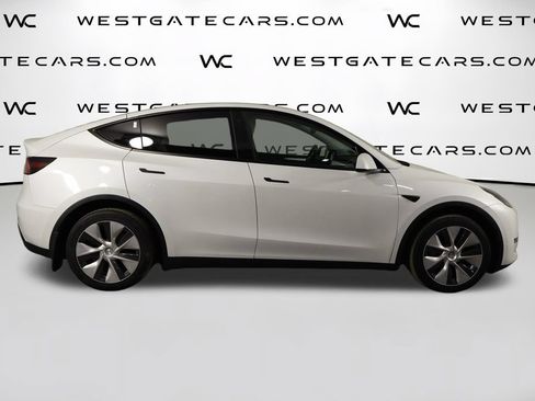 Used 2023 Tesla Model Y Long Range AWD/4WD image 46